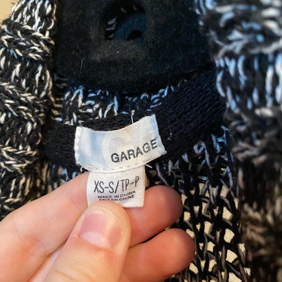 Garage Cardigan - Picture 2 of 2